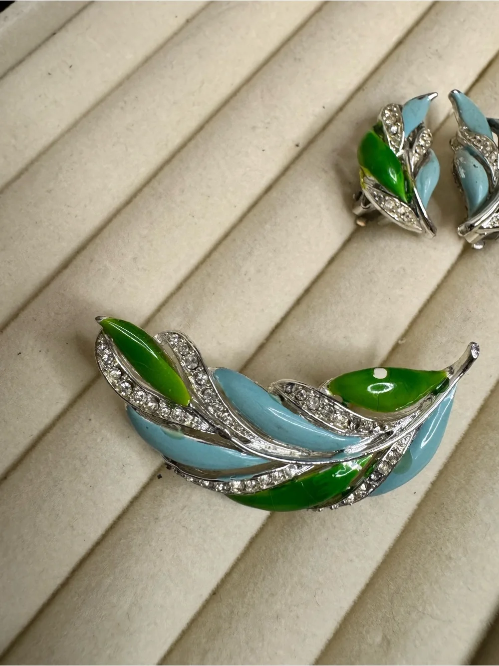 Vintage elegant blue